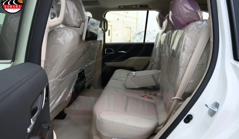 
Toyota Land Cruiser VXR GCC full									