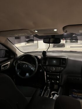 Nissan Pathfinder SV 2017 American