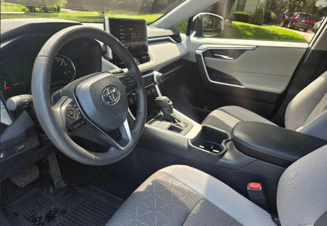 
								Toyota Rav 4 XLE 2025 GCC full									